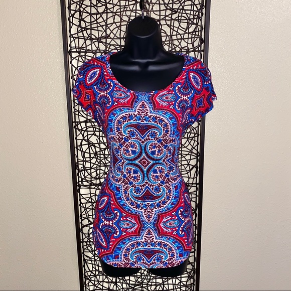 🔴 2/$25 S|A|L|E - Westport | Mosaic Shirt - Picture 1 of 4